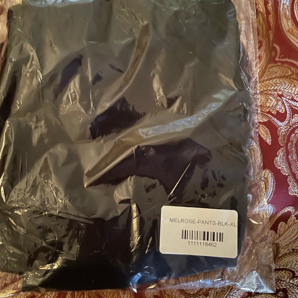 CJLA Melrose Pants XL. New never taken out of bag.